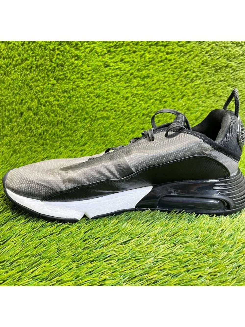 Nike Air Max 2090 Mens Size 11 Gray Black White Athletic Running Shoes Sneakers